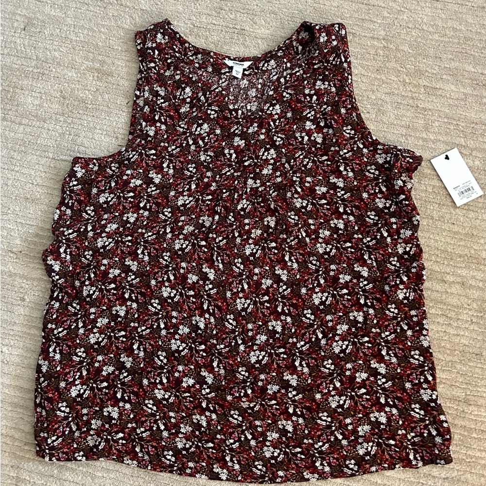 NEW with tags! Women’s Medium Sonoma sleeveless top from Kohl’s.